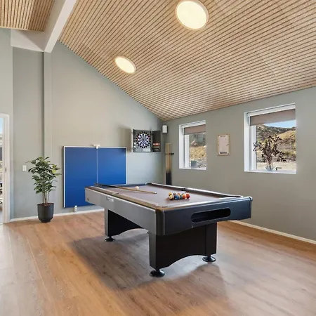 5 Star In Henne Сasa de vacaciones *